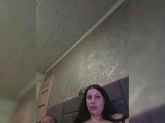 Cleopatra1990 webcam