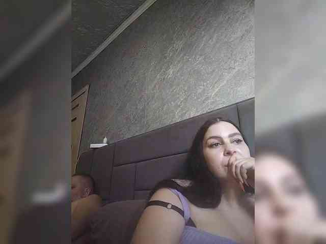 Cleopatra1990 webcam