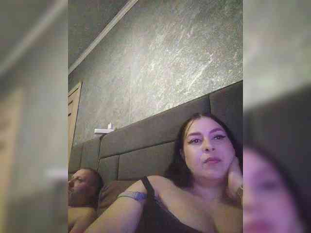 Cleopatra1990 webcam