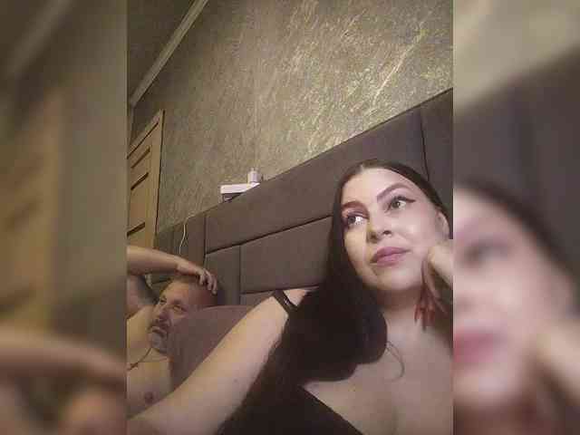 Cleopatra1990 webcam