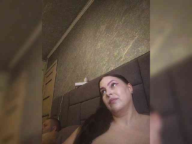 Cleopatra1990 webcam