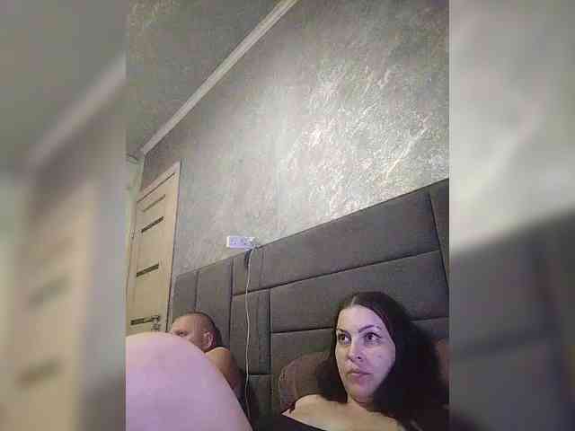 Cleopatra1990 webcam