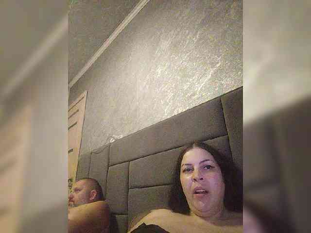 Cleopatra1990 webcam
