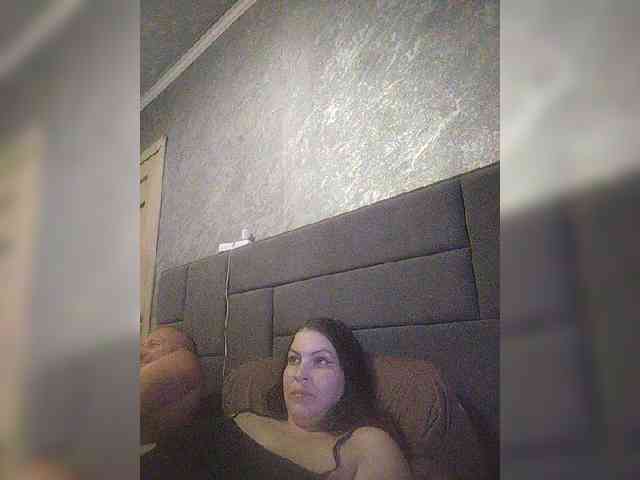 Cleopatra1990 webcam