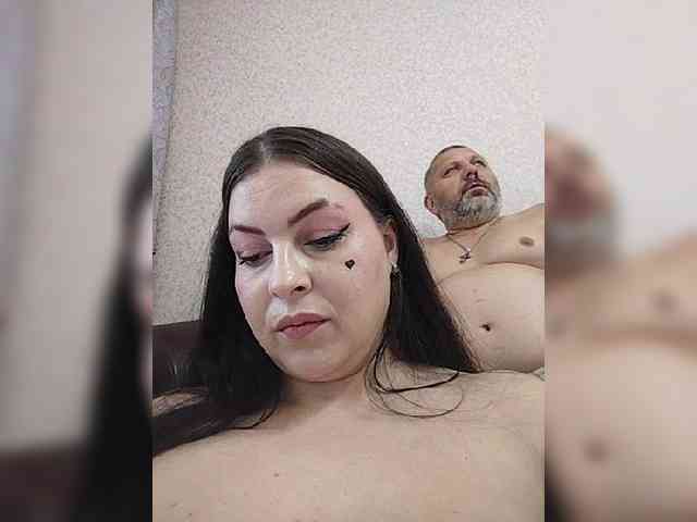 Cleopatra1990 webcam
