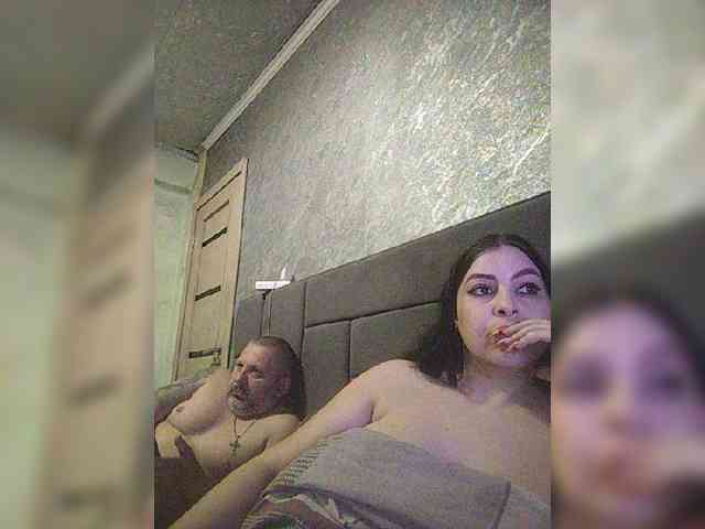 Cleopatra1990 webcam