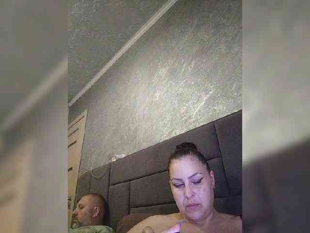 Cleopatra1990 webcam