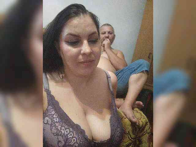 Cleopatra1990 webcam