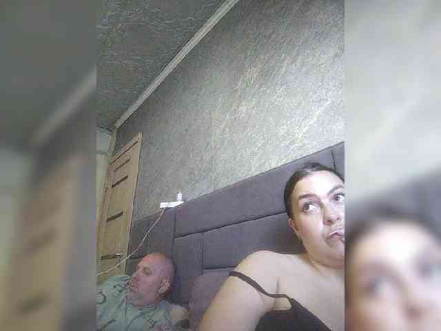Cleopatra1990 webcam