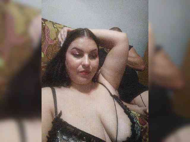 Cleopatra1990 webcam