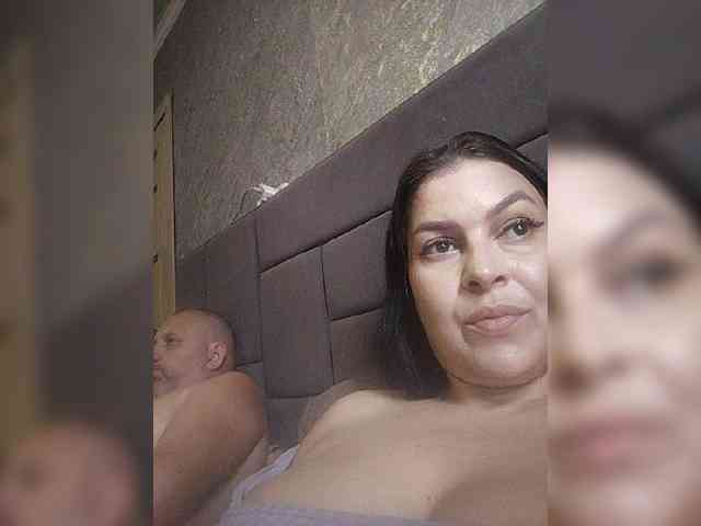 Cleopatra1990 webcam