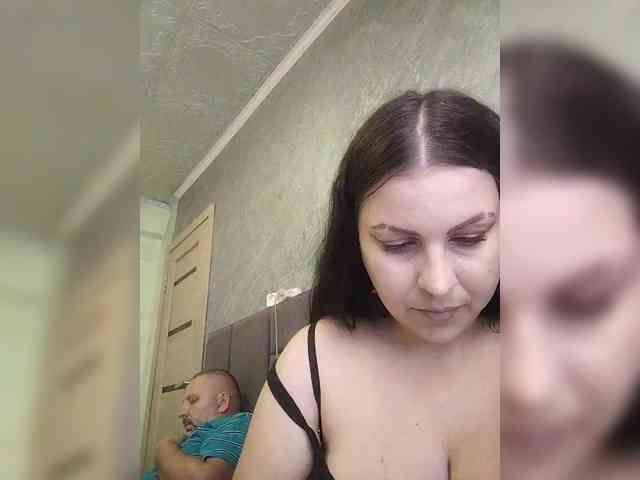 Cleopatra1990 webcam