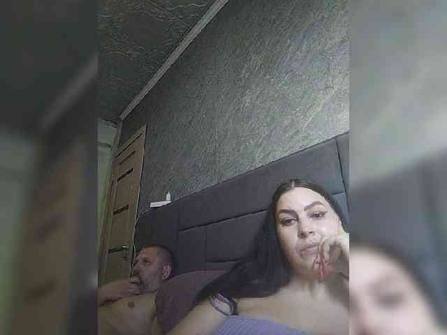 Cleopatra1990 webcam