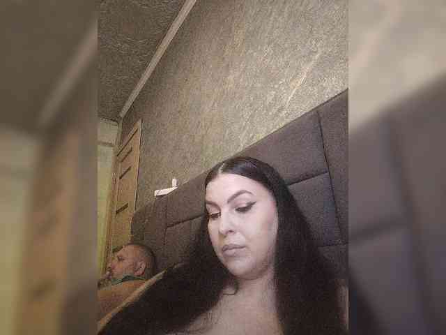 Cleopatra1990 webcam