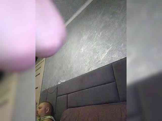 Cleopatra1990 webcam