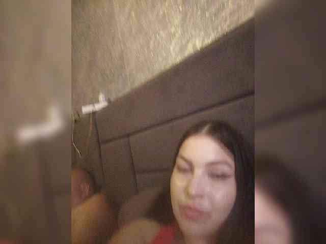 Cleopatra1990 webcam