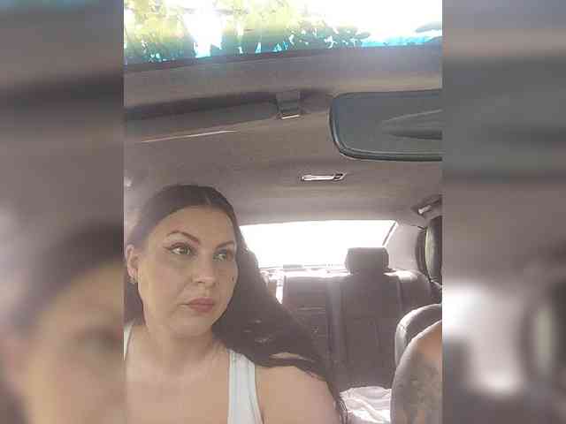 Cleopatra1990 webcam
