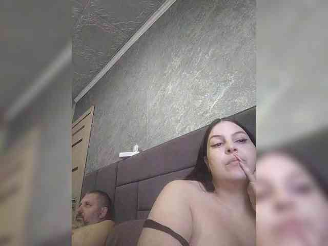 Cleopatra1990 webcam