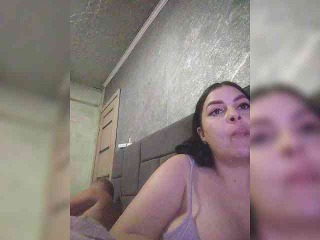 Cleopatra1990 webcam