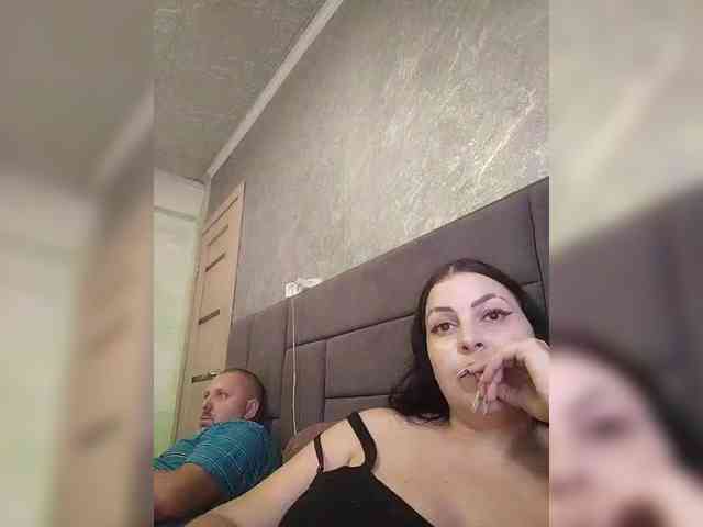 Cleopatra1990 webcam
