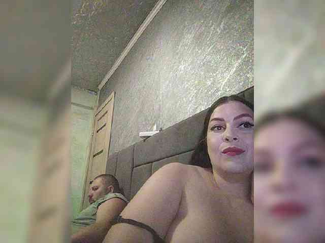 Cleopatra1990 webcam