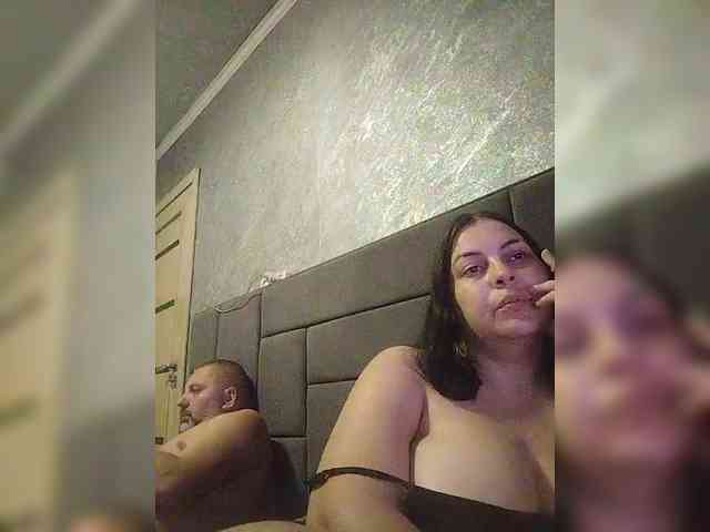 Cleopatra1990 webcam