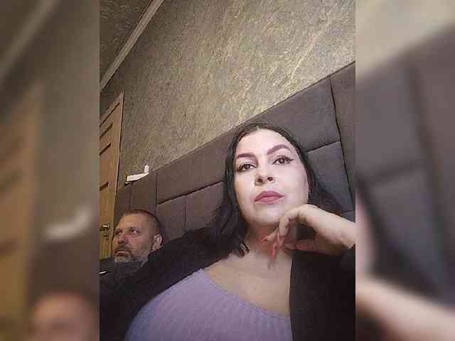 Cleopatra1990 webcam