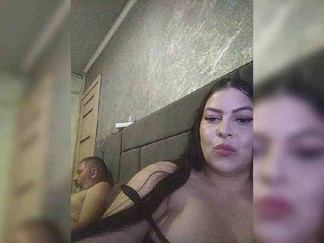 Cleopatra1990 webcam