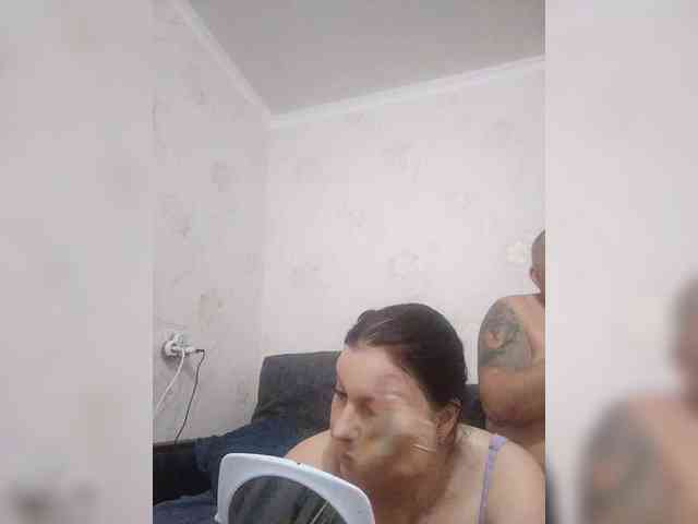 Cleopatra1990 webcam