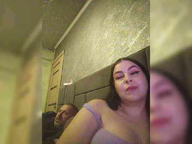 Cleopatra1990 webcam