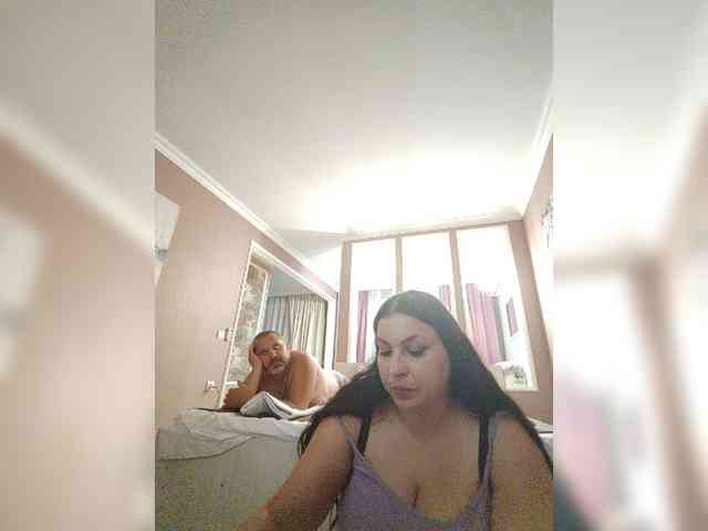 Cleopatra1990 webcam