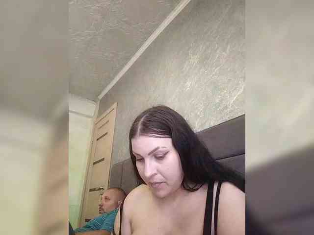 Cleopatra1990 webcam