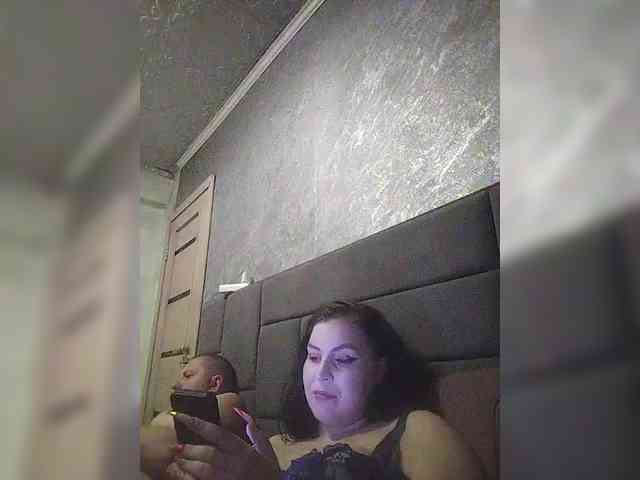 Cleopatra1990 webcam