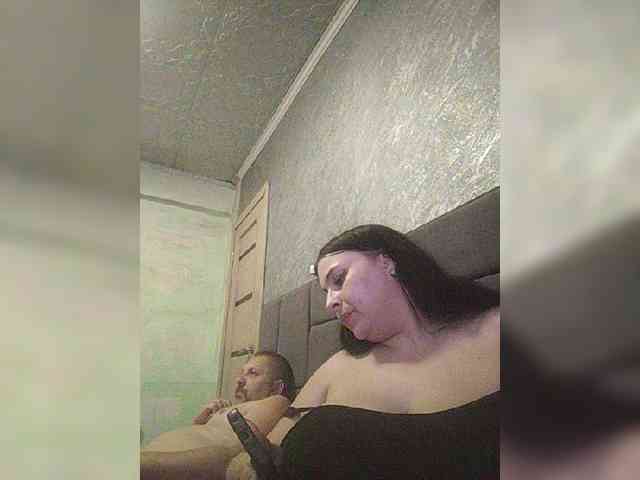 Cleopatra1990 webcam