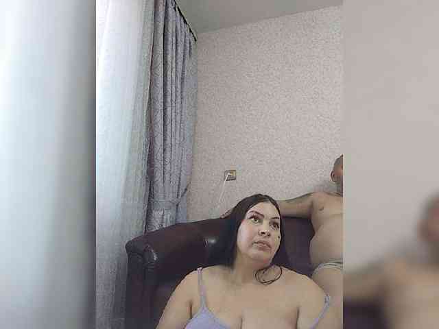 Cleopatra1990 webcam