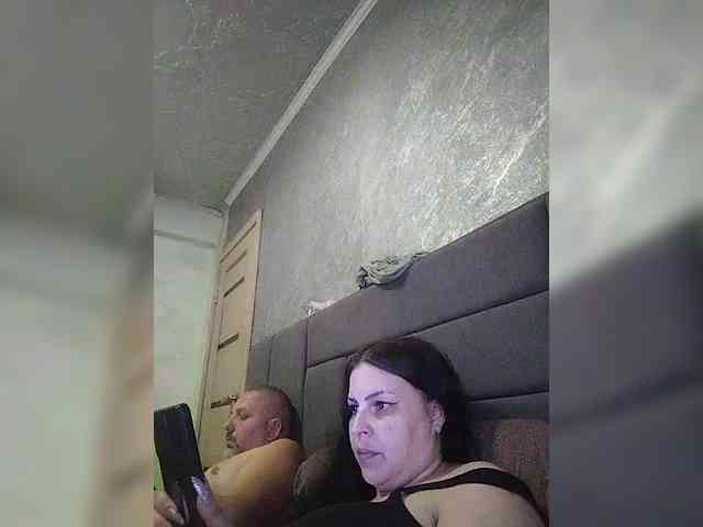 Cleopatra1990 webcam