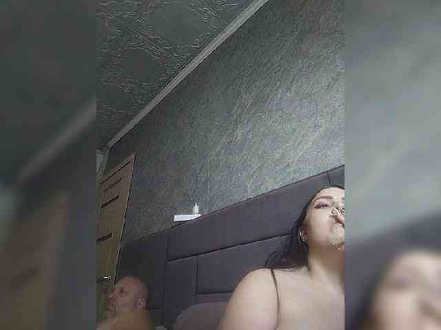Cleopatra1990 webcam
