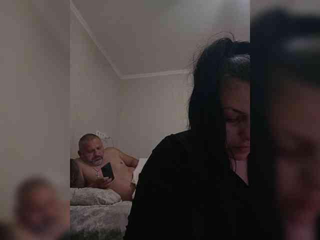 Cleopatra1990 webcam