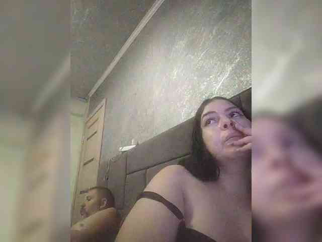 Cleopatra1990 webcam