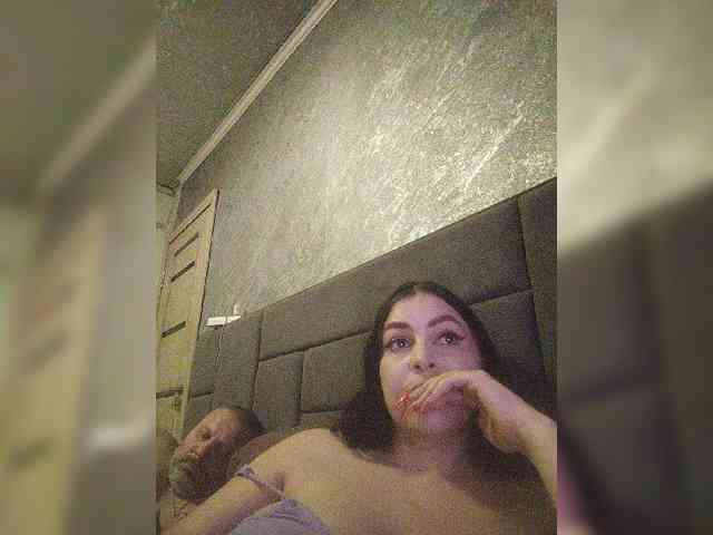 Cleopatra1990 webcam