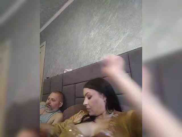 Cleopatra1990 webcam