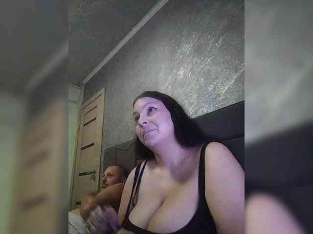 Cleopatra1990 webcam