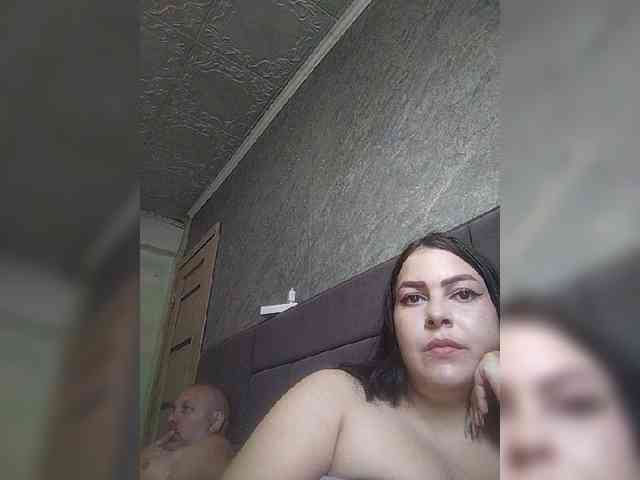 Cleopatra1990 webcam