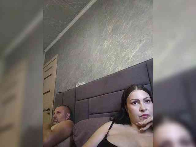Cleopatra1990 webcam