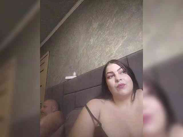 Cleopatra1990 webcam