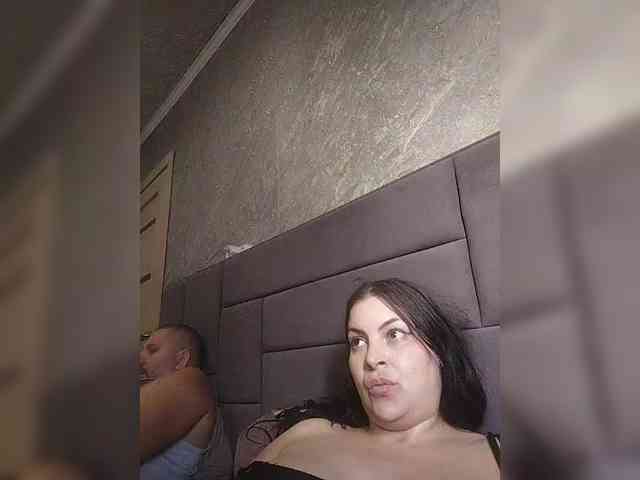 Cleopatra1990 webcam