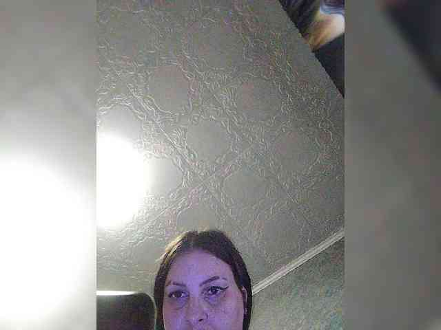 Cleopatra1990 webcam