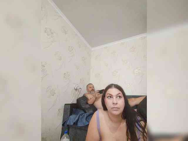 Cleopatra1990 webcam