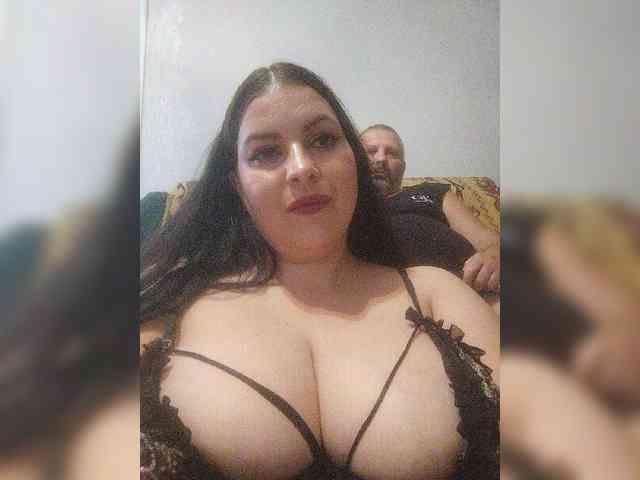 Cleopatra1990 webcam
