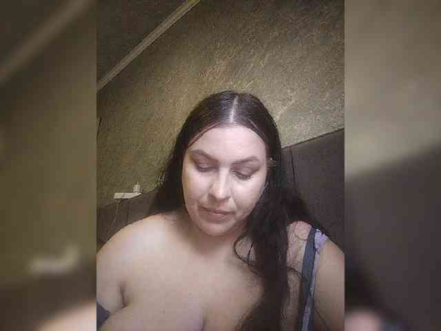 Cleopatra1990 webcam